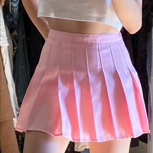 pink pleated tennis skirt